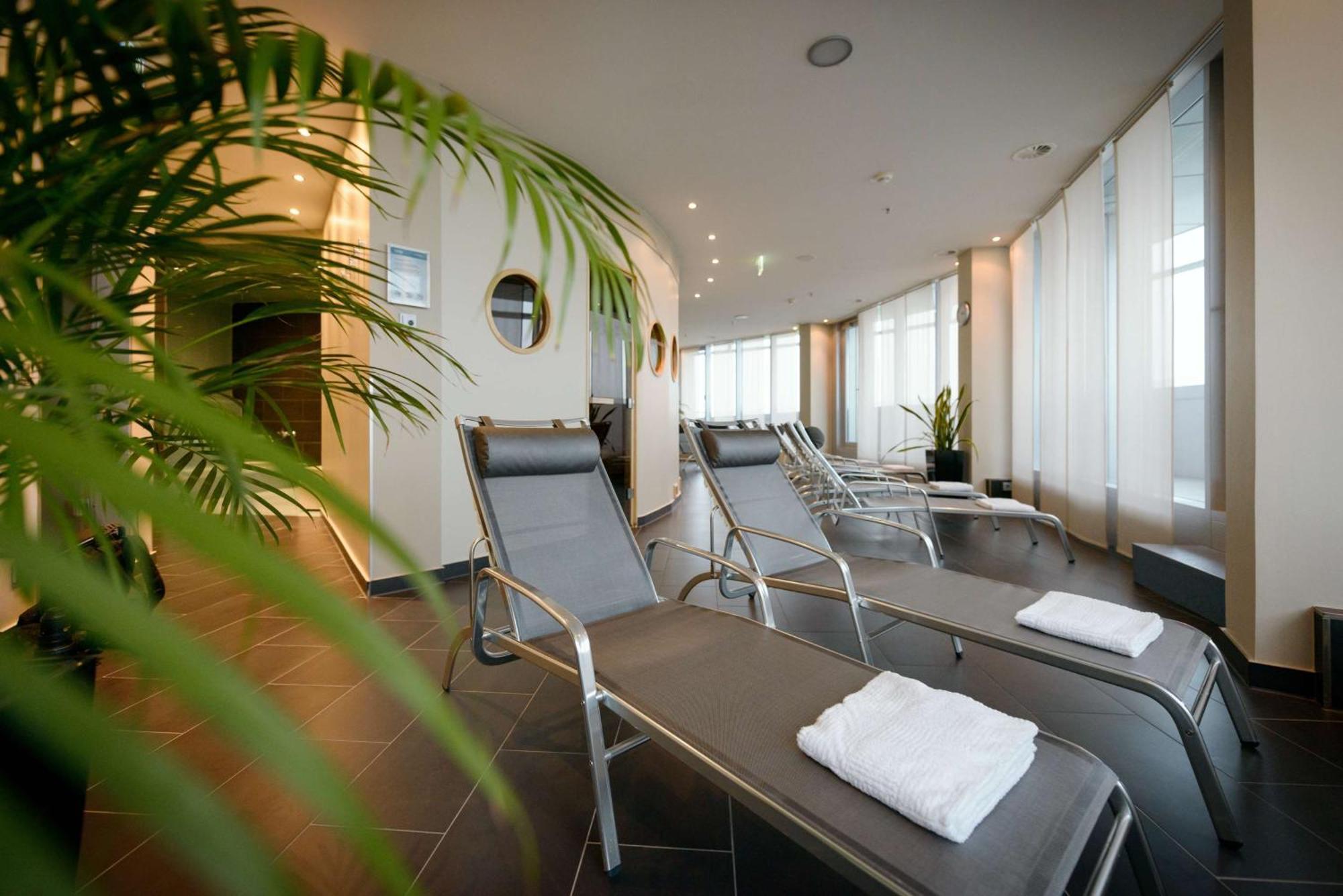 Atlantic Hotel Sail City Μπρέμερχαφεν Εξωτερικό φωτογραφία