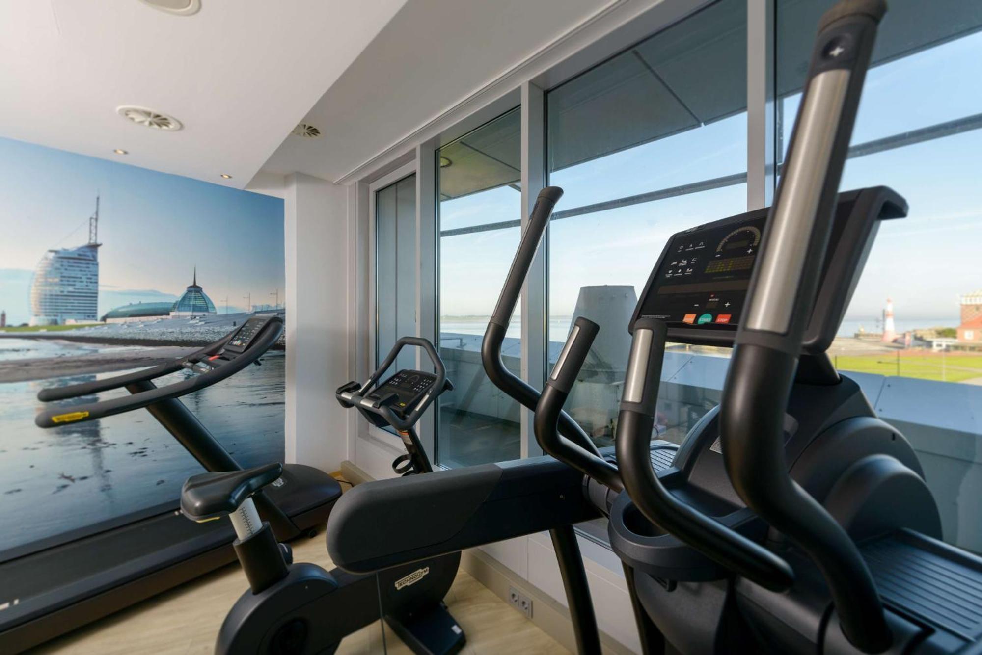 Atlantic Hotel Sail City Μπρέμερχαφεν Εξωτερικό φωτογραφία